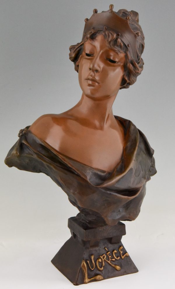 Art Nouveau bronze bust lady with crown Lucrece