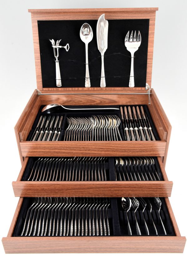 Art Deco silver plated cutlery set 118 pc in case