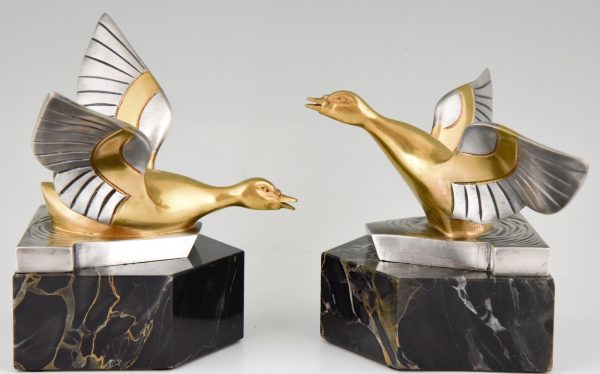 Art Deco Bronze Buchstütze Enten