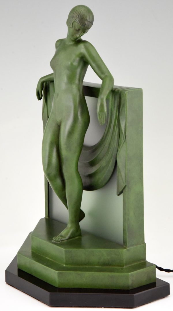 Art Deco lamp sculpture nude with scarf Serenite