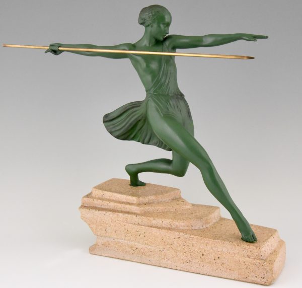 Art Deco sculpture female javelin thrower