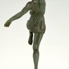 Art Deco sculpture femme à la lance