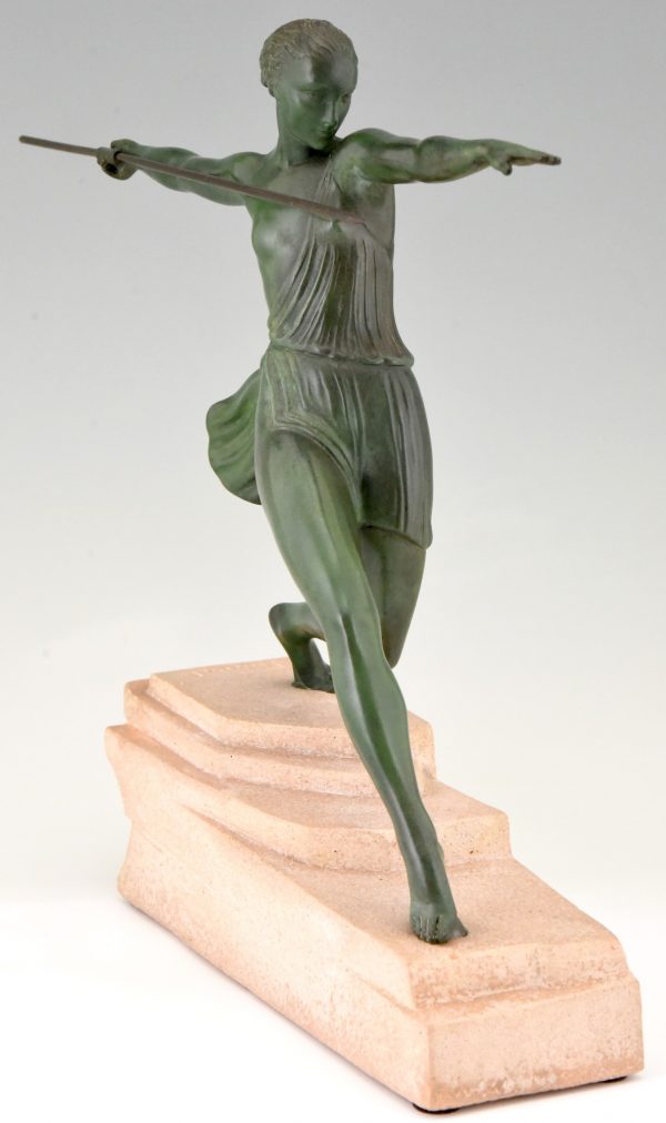 Art Deco sculpture female javelin thrower Antiope