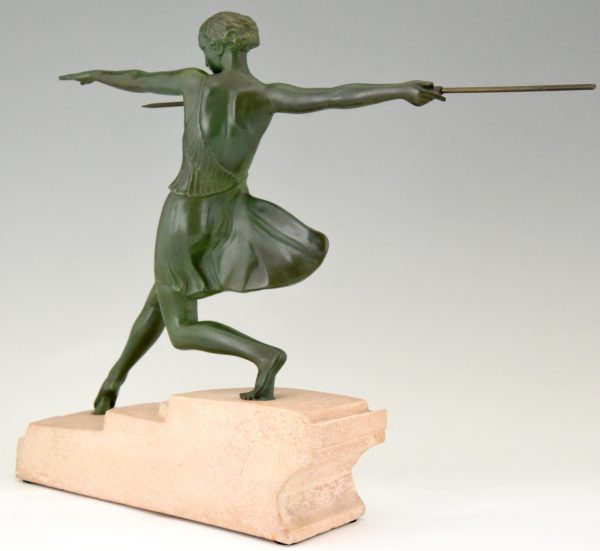 Art Deco sculpture female javelin thrower Antiope