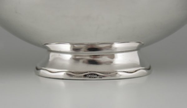 Art Deco silvered swan sauce boat