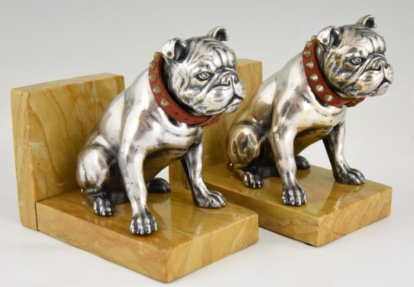 Art Deco Buchstützen Bulldogge