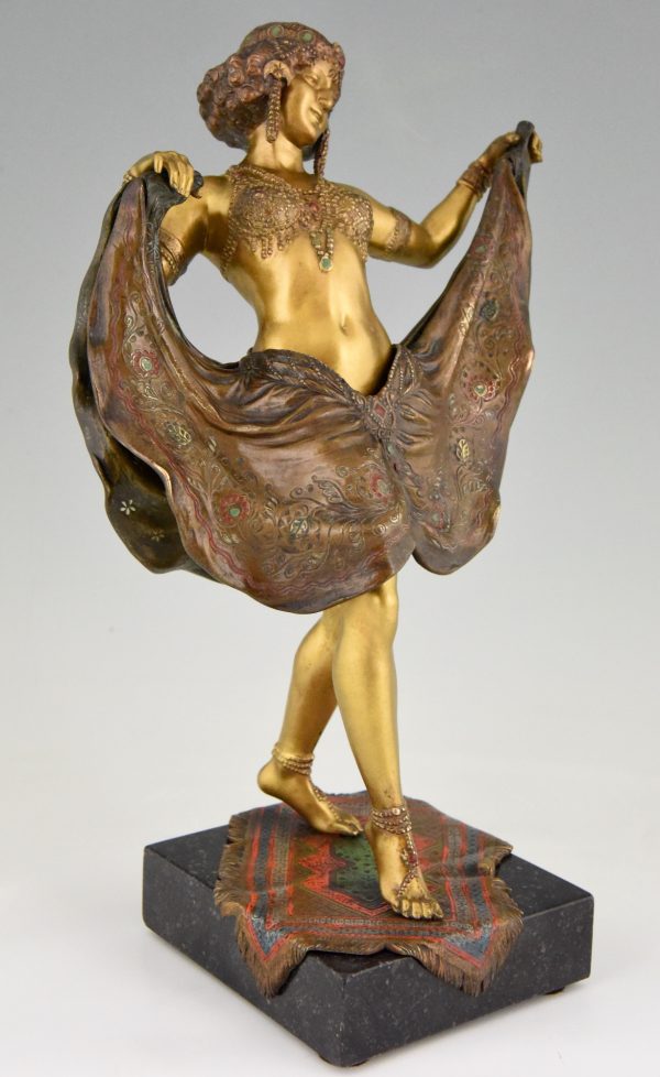 Bronze de Vienne erotique danseuse nue orientale jupe amovible