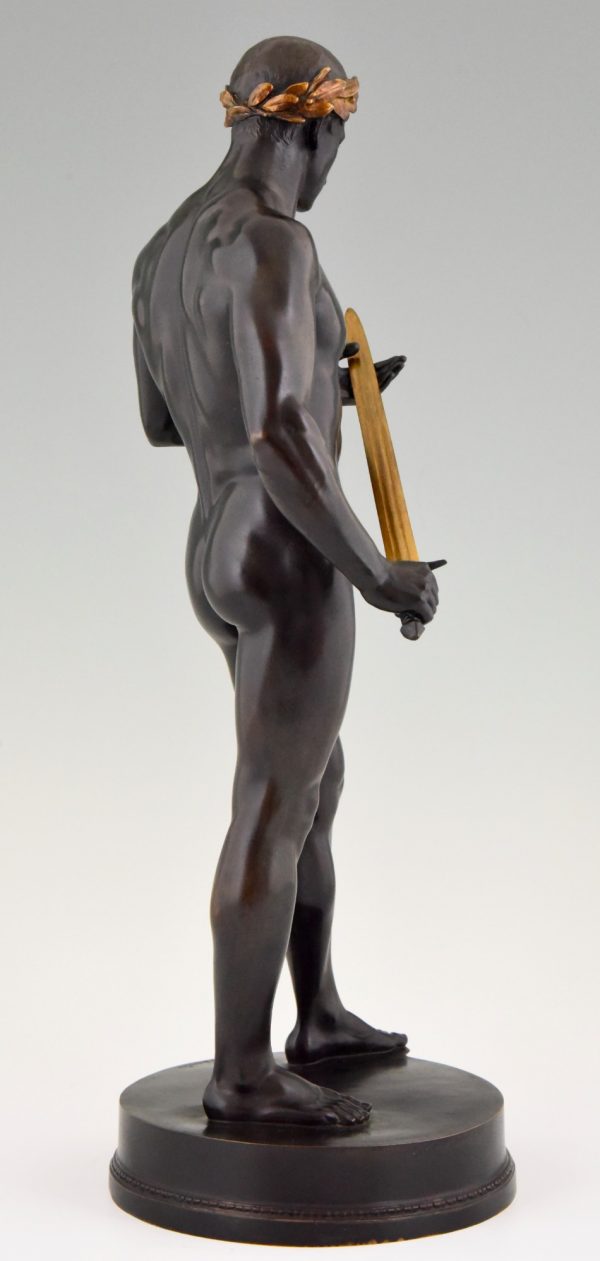 Bronze Skulptur Männlicher Akt mit Schwert und Lorbeer