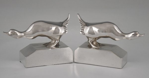Art Deco Buchstützen Bronze versilbert Enten