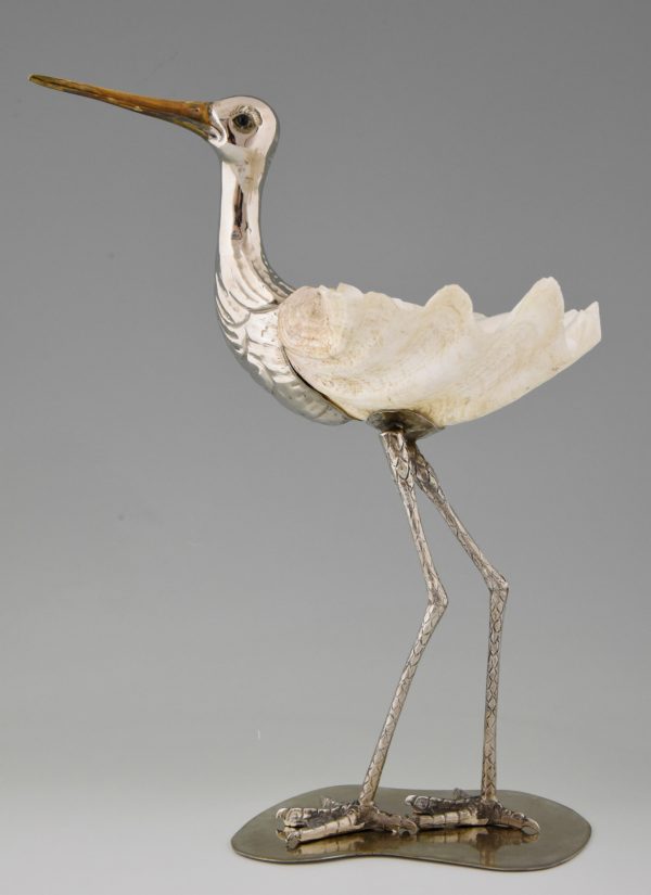 Sculpture moderne oiseau metal argenté et coquillage