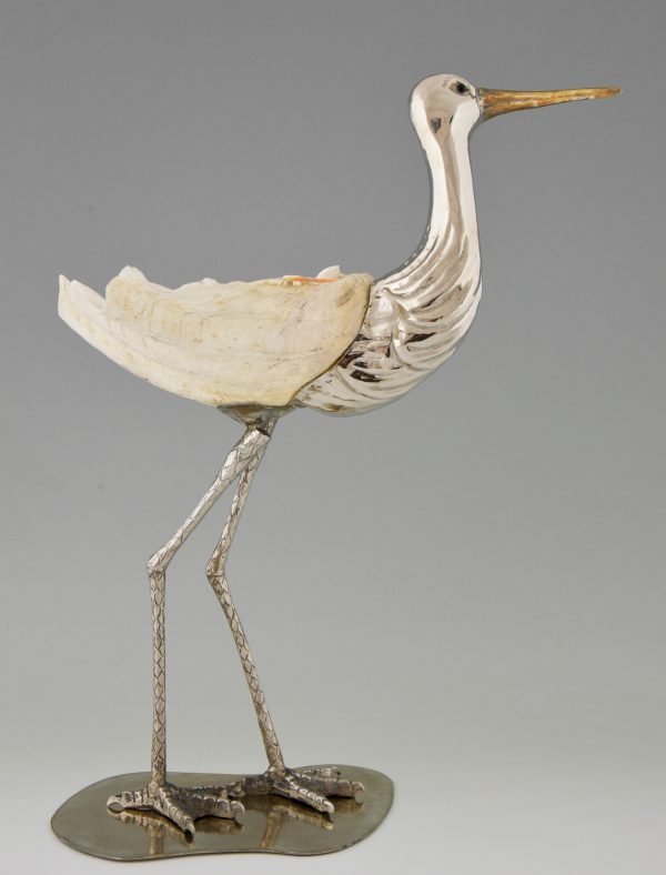 Sculpture moderne oiseau metal argenté et coquillage