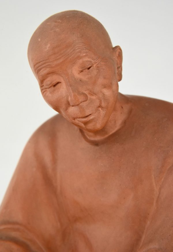 Art Déco sculpture en terre cuite homme chinois
