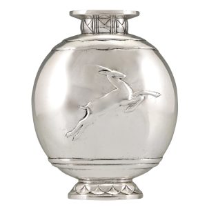 georges-dunaime-art-deco-silvered-bronze-vase-with-antilope-3490589-en-max
