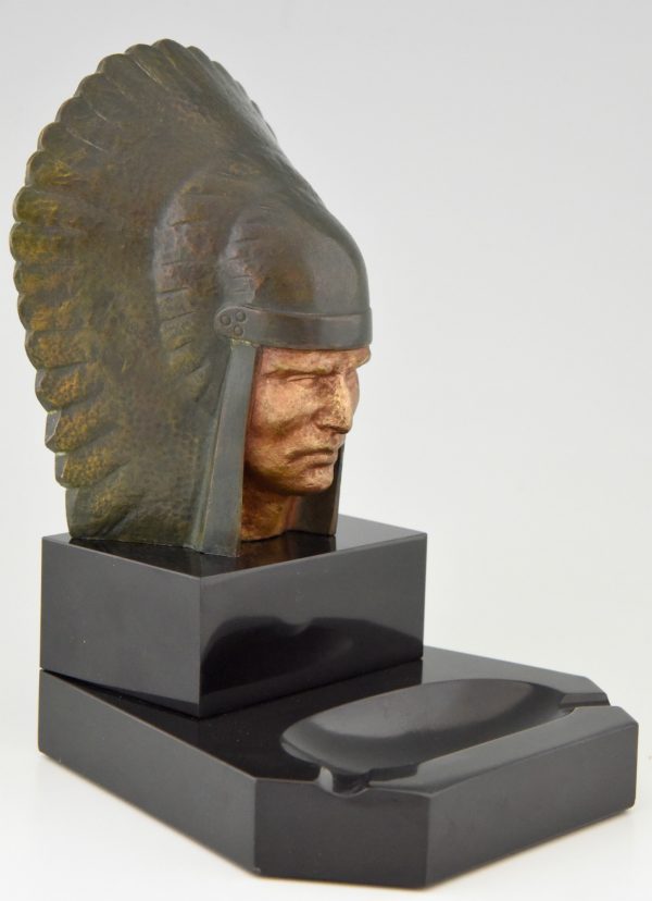 Art Deco Indianer Bronze und Marmor Aschenbecher