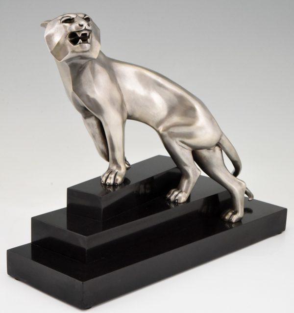 Art Deco bronze sculpture of a panther