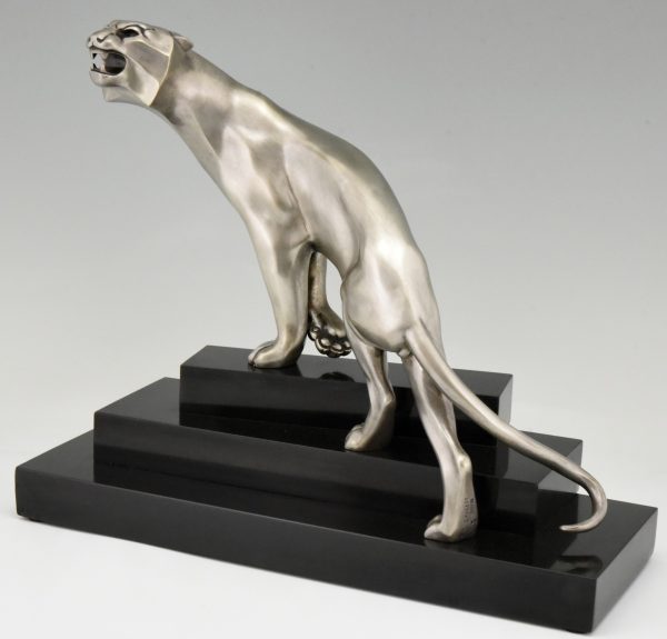 Art Deco bronze sculpture of a panther