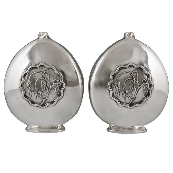 Pair of Art Deco vases silvered bronze