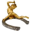 Jugendstil Bronze Skulptur Frauenakt auf Hufeisen