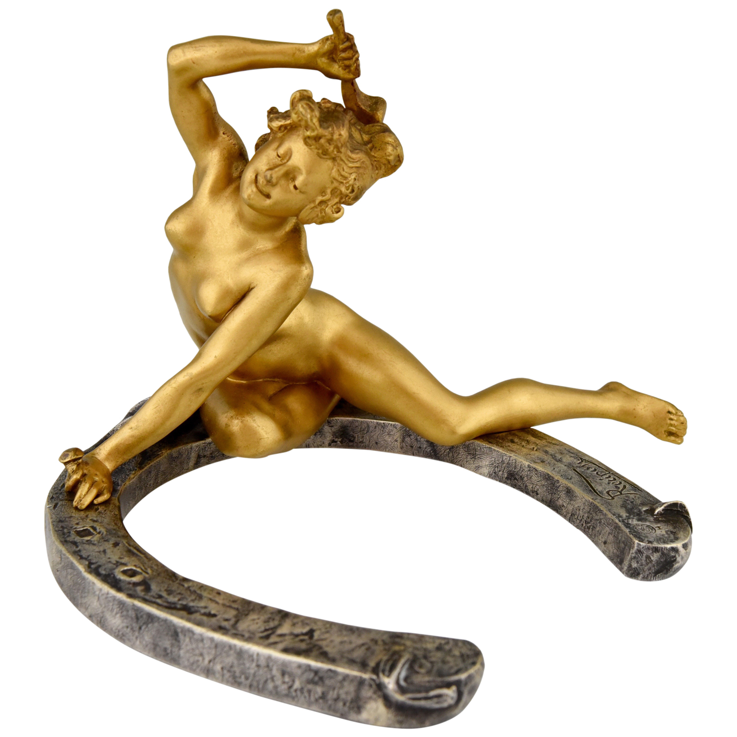 Jugendstil bronzen beeld naakt op hoefijzer Jugendstil bronzen beeld naakt op hoefijzer