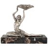 Art Deco sculpture en bronze danseuse aux raisins