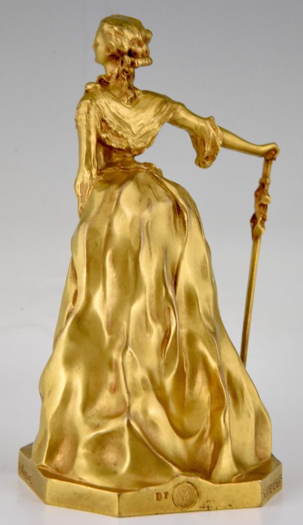 Art Nouveau sculpture bronze doré d’une elegante