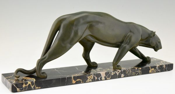 Art Deco bronze sculpture of a panther