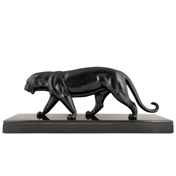 Art Deco sculpture of a black panther