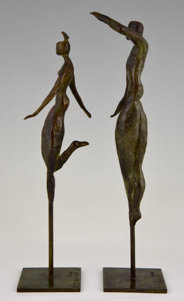 2 Modern bronze sculptures dancing couple