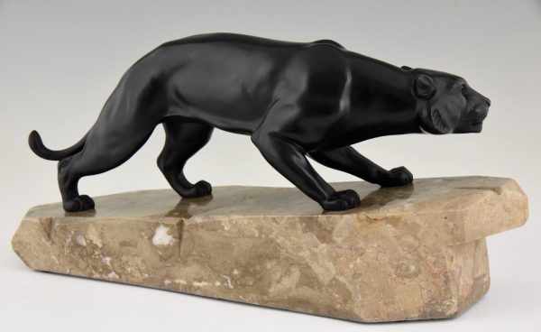 Art Deco bronze sculpture panther.