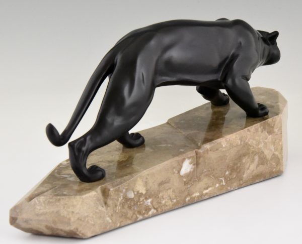 Art Deco bronze sculpture panther.