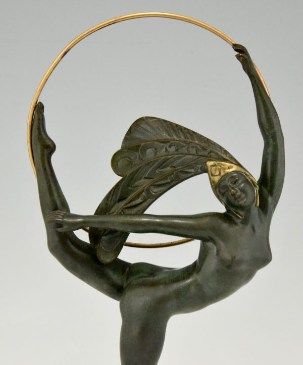 Art Deco sculpture bronze danseuse au cerceau