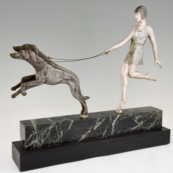 Art Deco sculpture bronze fille avec chiens