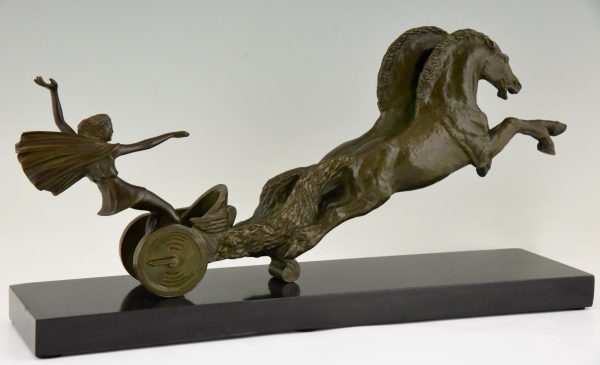 Art Deco Bronze Skulptor Pferden mit Wagen