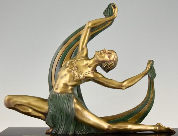 Art Deco bronze sculpture of a scarf dancer on sunburst base