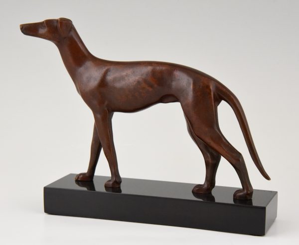 Art Deco sculpture en bronze chien levrette