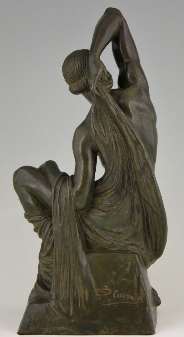 Sculpture bronze Art Deco femme nue drapée