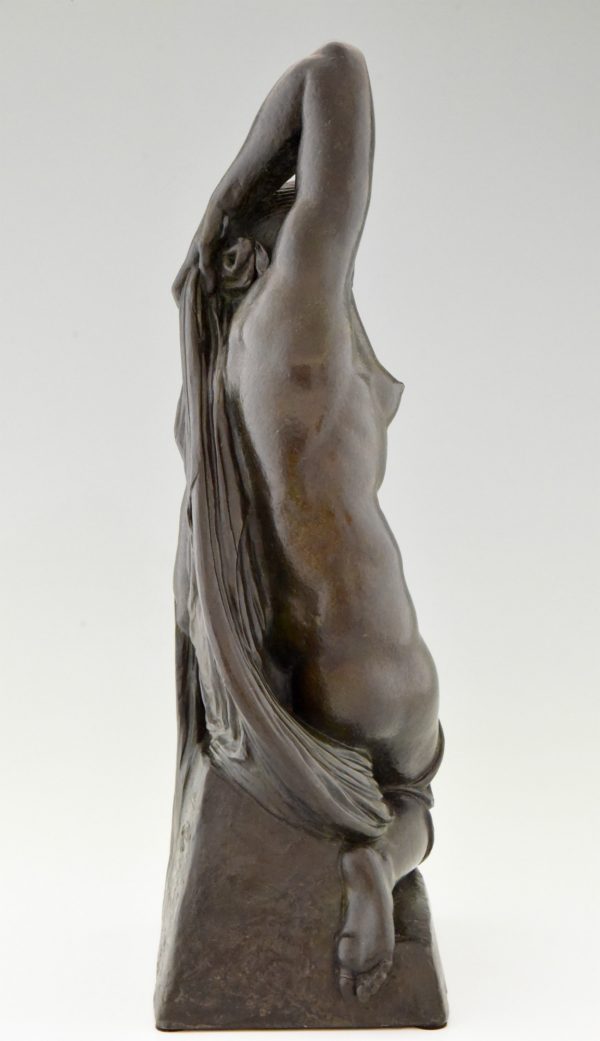 Art Deco bronze sculpture female nude.
