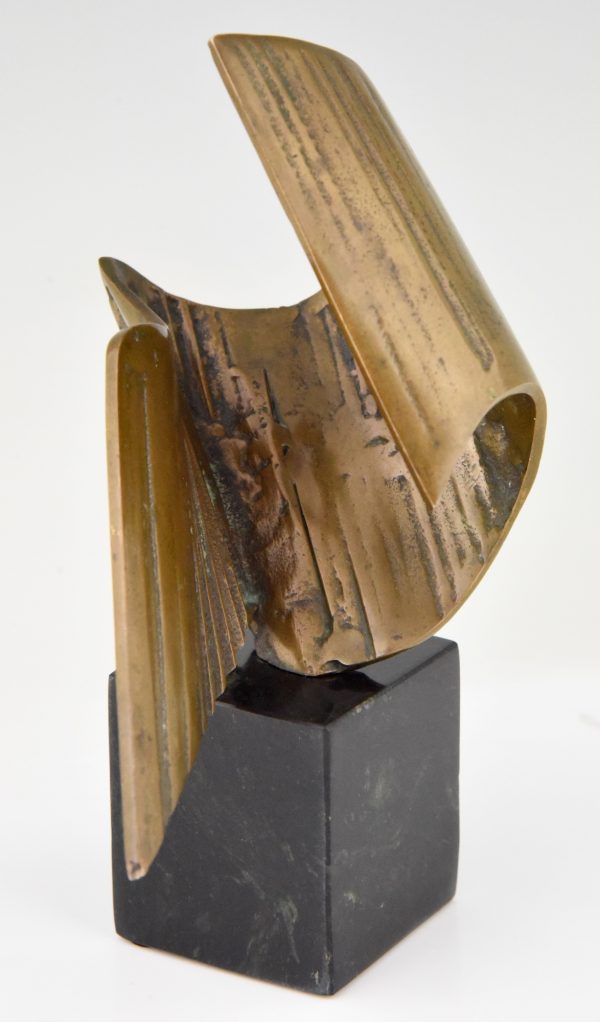 Abstract bronze sculpture 1970