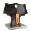 Modern abstract bronzen beeld