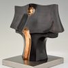 Modern abstract bronzen beeld