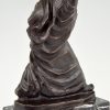 Pelgrim bronzen sculptuur man met lange mantel en hoed