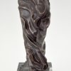 Pelgrim bronzen sculptuur man met lange mantel en hoed