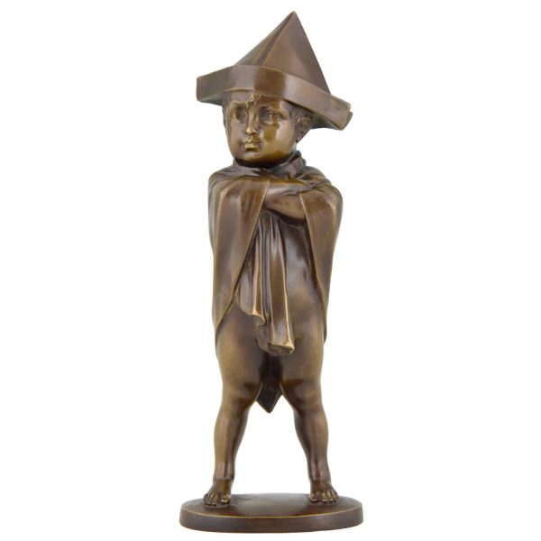 Art deco Bronze Skulptur Jungen Napoleon gekleidet