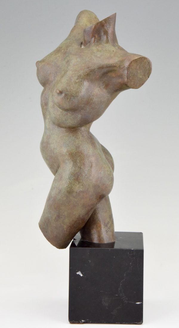 Sculpture en bronze moderne torse de femme