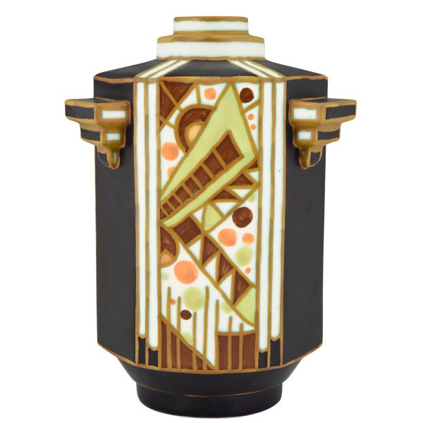 Art Deco vaas keramiek met geometrische motieven