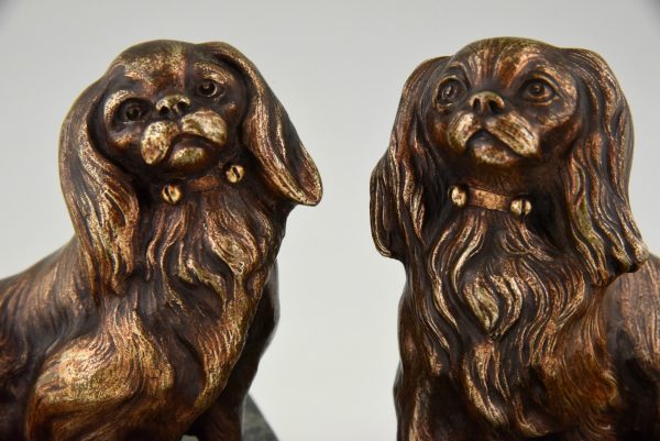 Art Deco serre livres bronze chiens King Charles