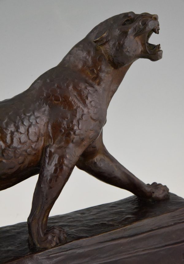 Art Deco Bronze Skulptur Panther