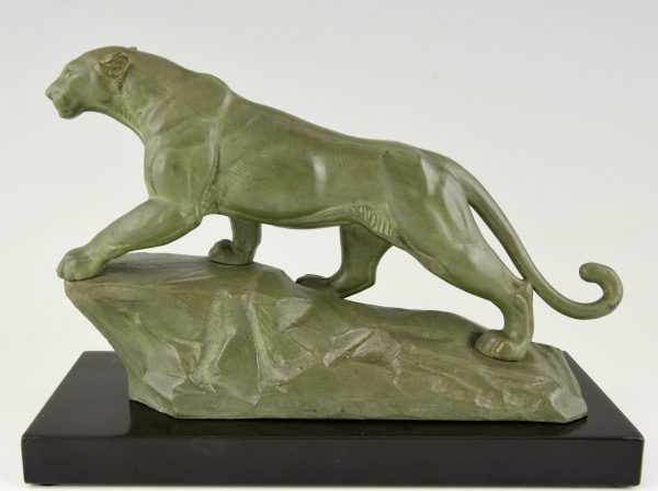 Art Deco panther bookends.