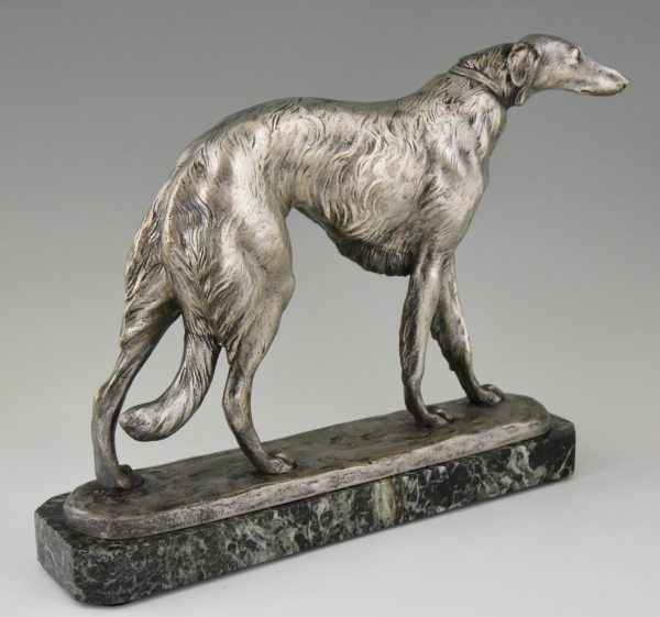 Art Deco sculpture en bronze chien Barzoï