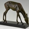 Art Deco sculpture en bronze d’une biche